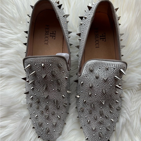 FERUCCI SILVER SPIKES AND CRYSTAL LOAFER SIZE 11 PROM WEDDING SHOES SLIPPERS main image 4